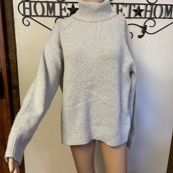 Vintage Jeanne Pierre Turtle Neck - Picture 1 of 5